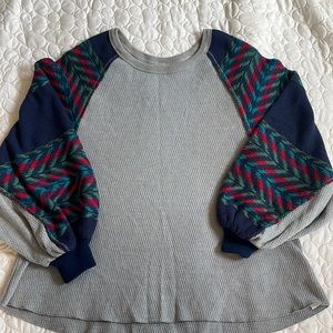 Free people we the free raglan oversized lightweight sweater xs navy blue gray